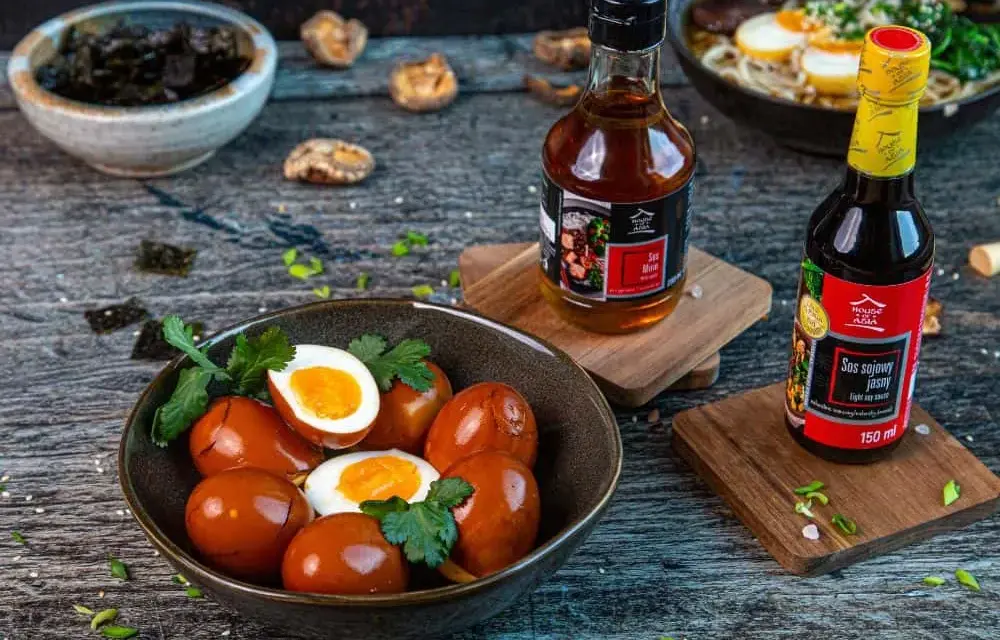 Jak ugotować jajko do ramen, aby uzyskać idealne ajitsuke tamago