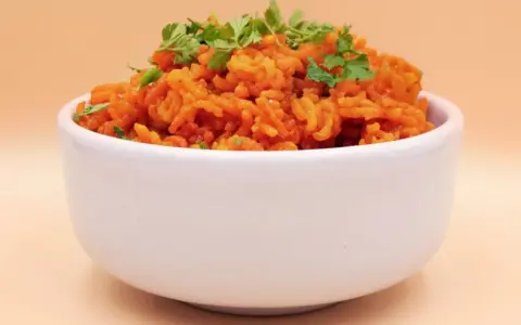 Jak zrobić ryż curry w 30 minut – prosty przepis na pyszne danie
