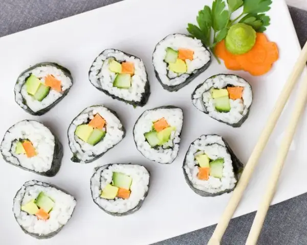 Jaki ryż do sushi wybrać, aby uniknąć nieudanych dań?